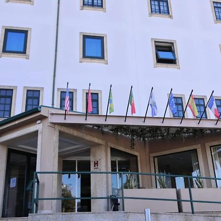 Hotel Santhyago Trofa Eksteriør billede