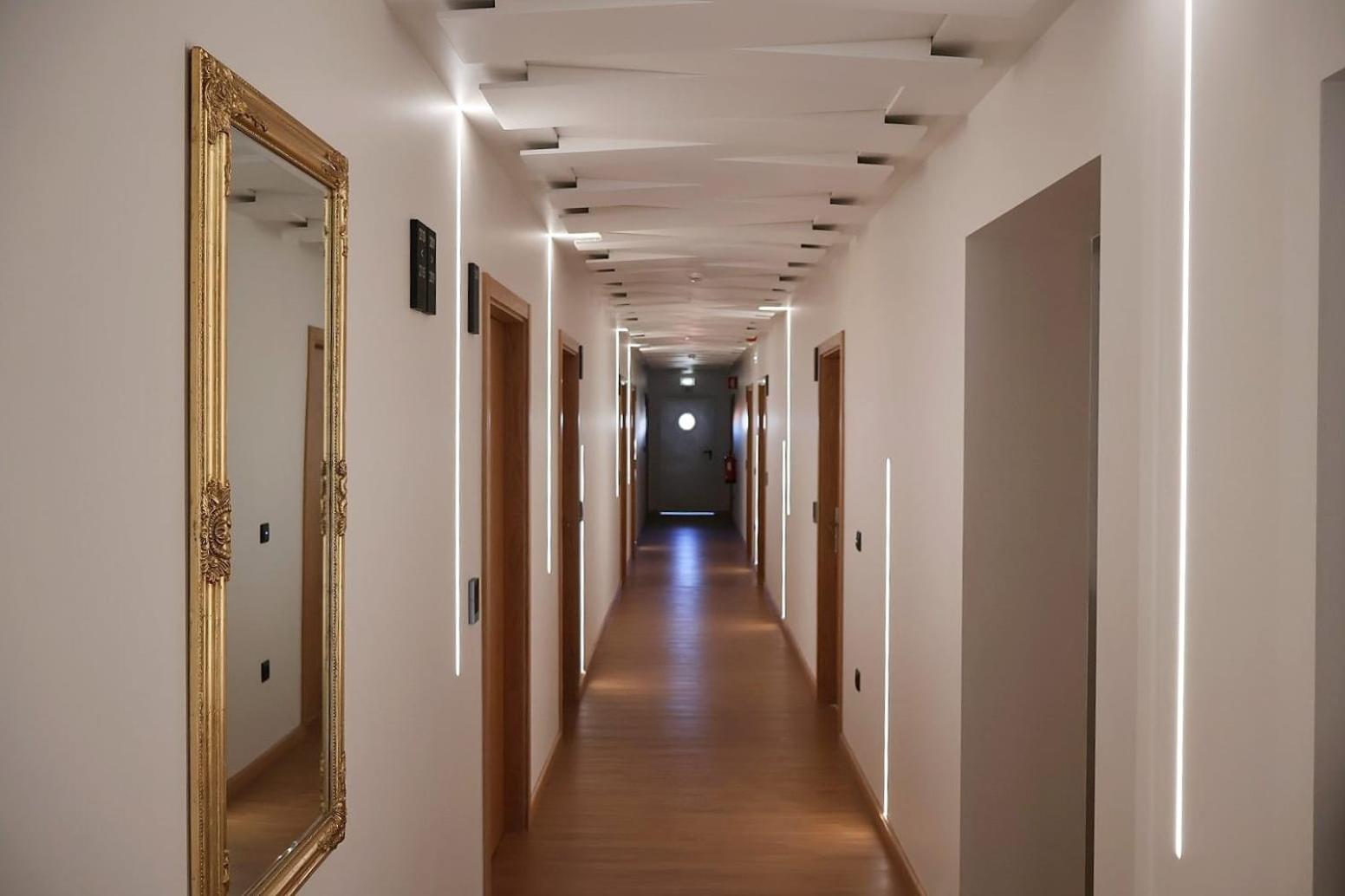 Hotel Santhyago Trofa Eksteriør billede